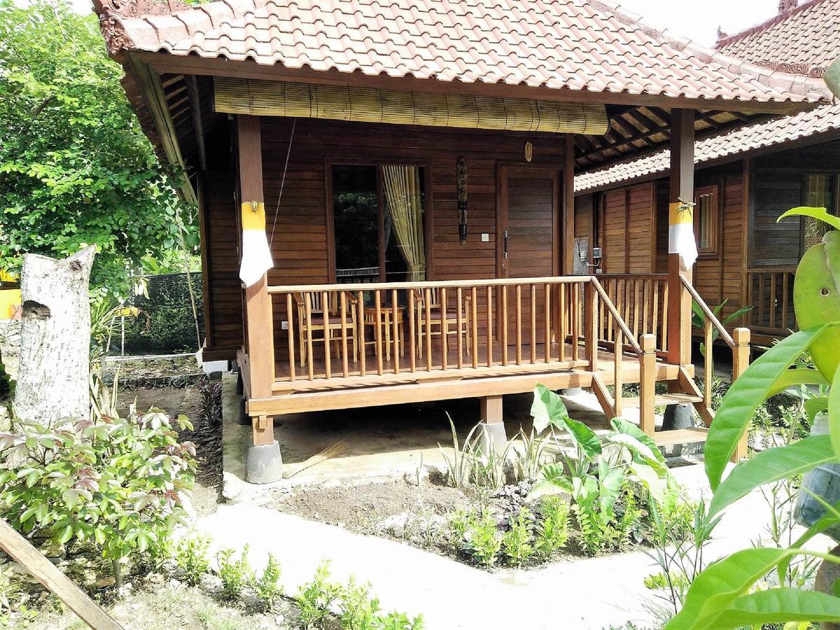 Smooth Garden Bed & Breakfast Nusa Lembongan  Exterior photo