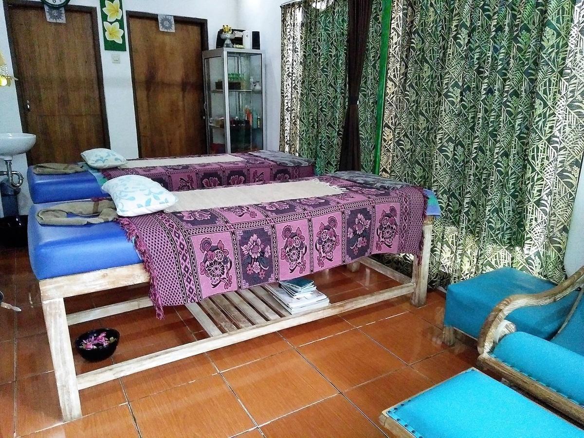 Smooth Garden Bed & Breakfast Nusa Lembongan  Exterior photo